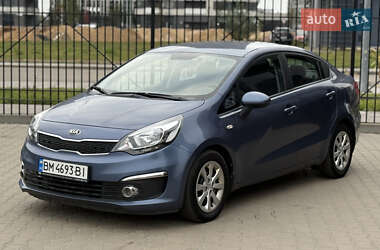 Седан Kia Rio 2017 в 