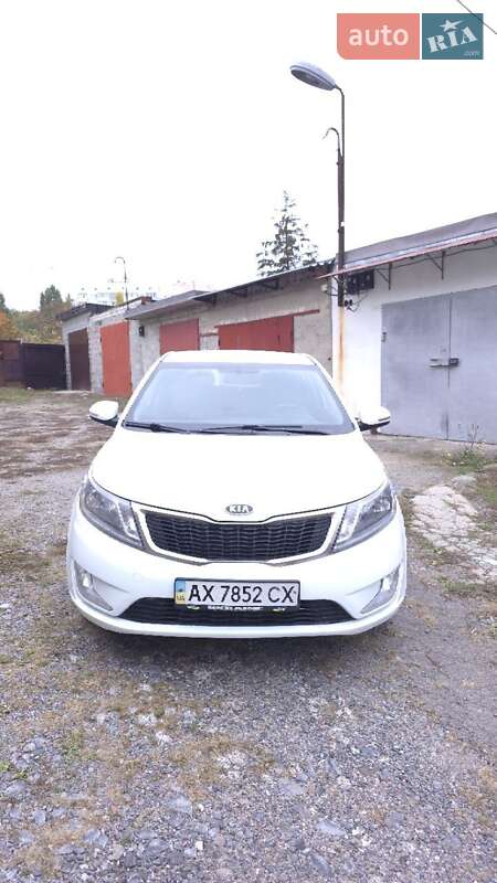 Хэтчбек Kia Rio 2012 в Харькове фото 3 Хэтчбек Kia Rio 2012 в Харькове