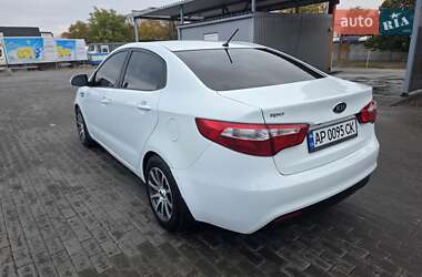 Седан Kia Rio 2012 в 