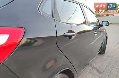 Хэтчбек Kia Rio 2012 в 