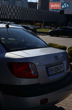 Седан Kia Rio 2006 в 
