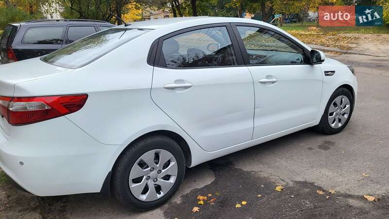 Седан Kia Rio 2013 в Каневі фото 5 Седан Kia Rio 2013 в Каневі