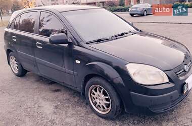 Хетчбек Kia Rio 2006 в Вишневому