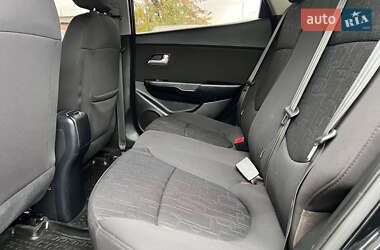 Седан Kia Rio 2013 в 