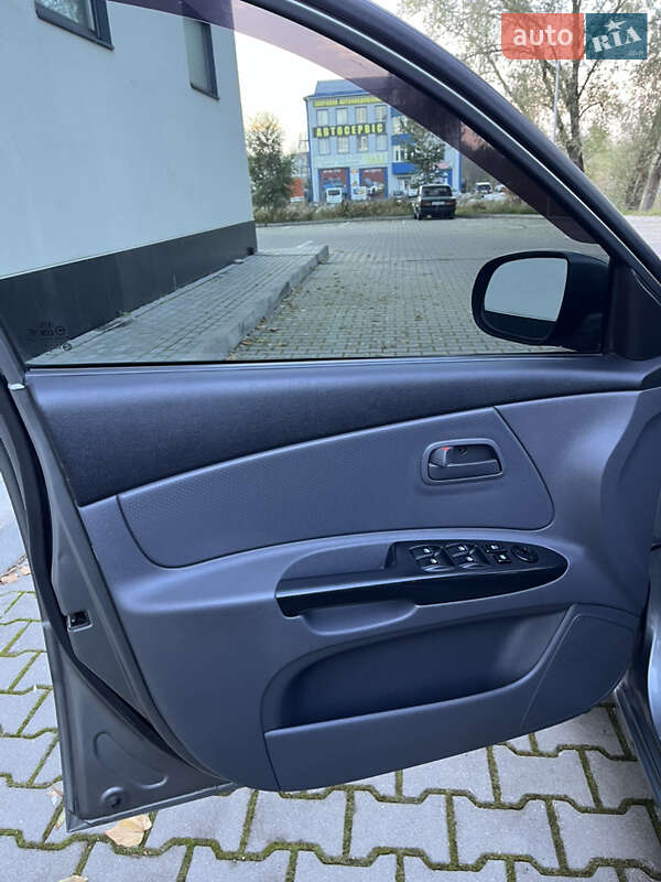 Седан Kia Rio 2011 в Хмельницькому фото 25 Седан Kia Rio 2011 в Хмельницькому