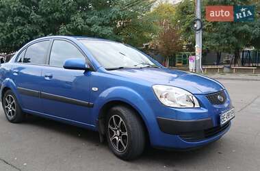 Седан Kia Rio 2008 в  фото 4 Седан Kia Rio 2008 в