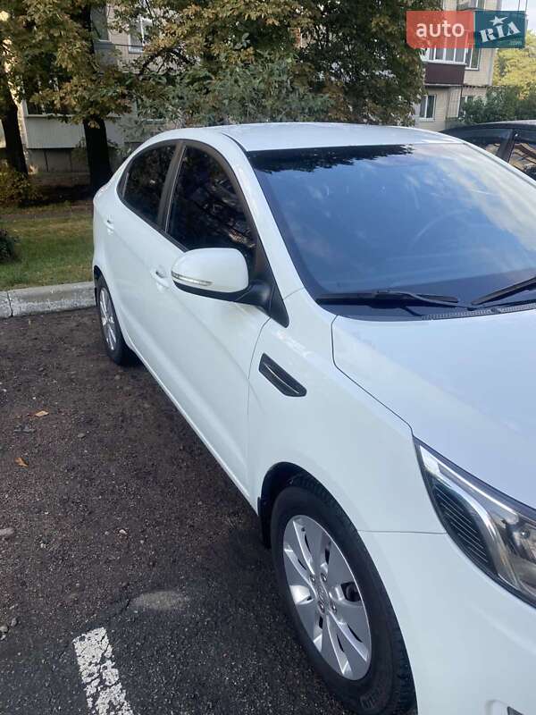 Седан Kia Rio 2012 в Киеве фото 8 Седан Kia Rio 2012 в Киеве