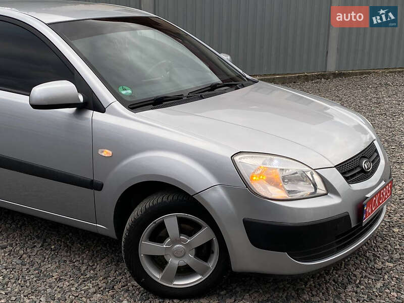 Хэтчбек Kia Rio 2006 в Самборе фото 7 Хэтчбек Kia Rio 2006 в Самборе