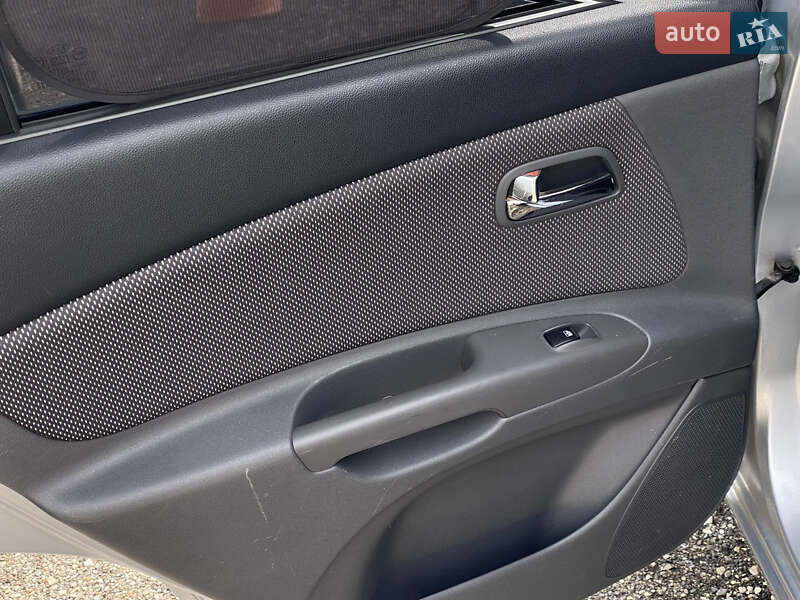 Хэтчбек Kia Rio 2006 в Самборе фото 61 Хэтчбек Kia Rio 2006 в Самборе