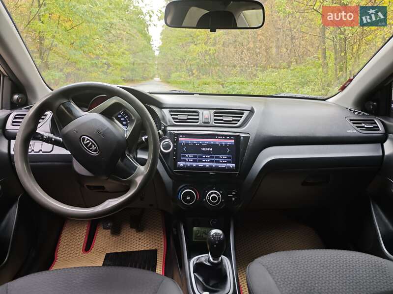 Седан Kia Rio 2012 в Киеве фото 36 Седан Kia Rio 2012 в Киеве