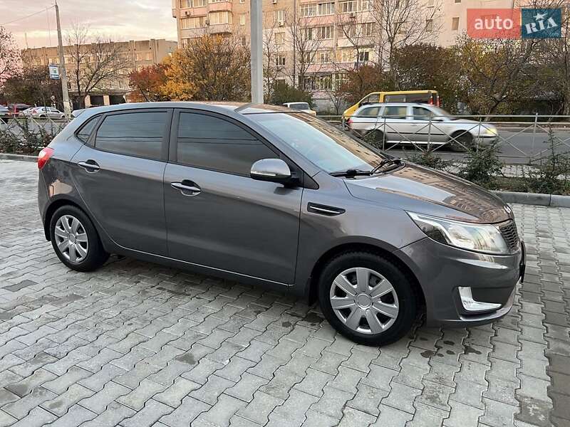 Хетчбек Kia Rio 2012 в Кременчуці