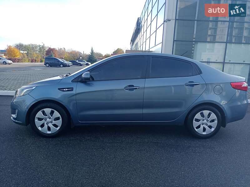 Седан Kia Rio 2012 в Полтаве фото 2 Седан Kia Rio 2012 в Полтаве