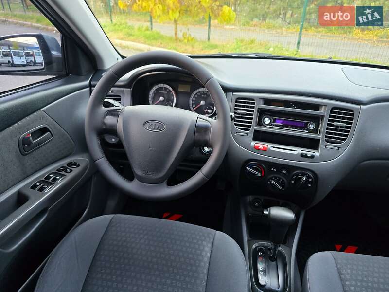 Седан Kia Rio 2006 в Хмельницькому