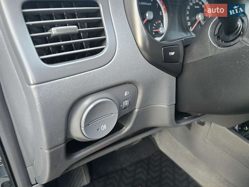 Седан Kia Rio 2006 в Хмельницькому