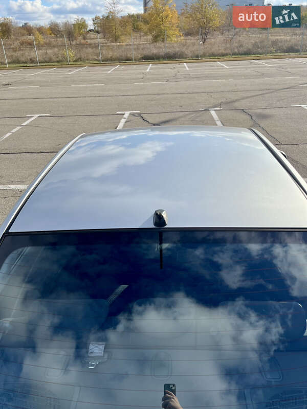 Седан Kia Rio 2010 в Запоріжжі