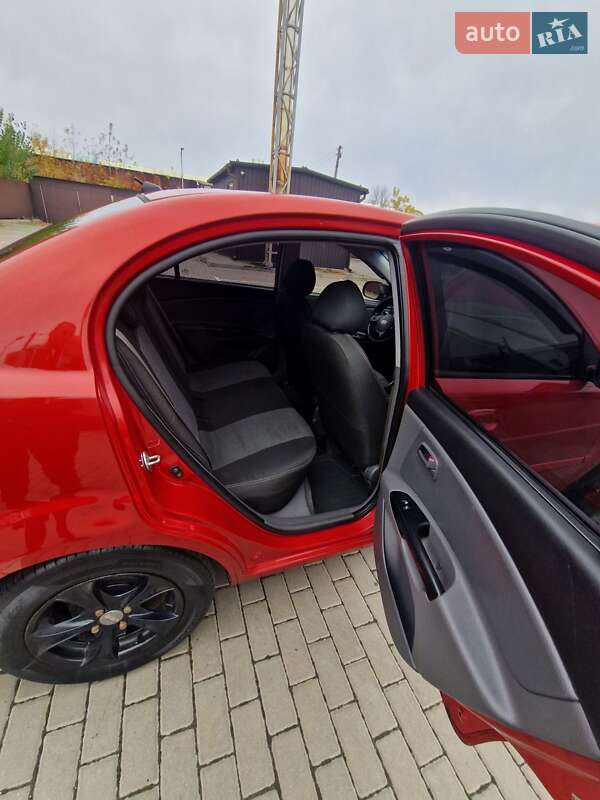 Седан Kia Rio 2010 в Черкассах фото 4 Седан Kia Rio 2010 в Черкассах