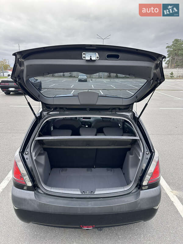 Хэтчбек Kia Rio 2007 в Киеве фото 14 Хэтчбек Kia Rio 2007 в Киеве