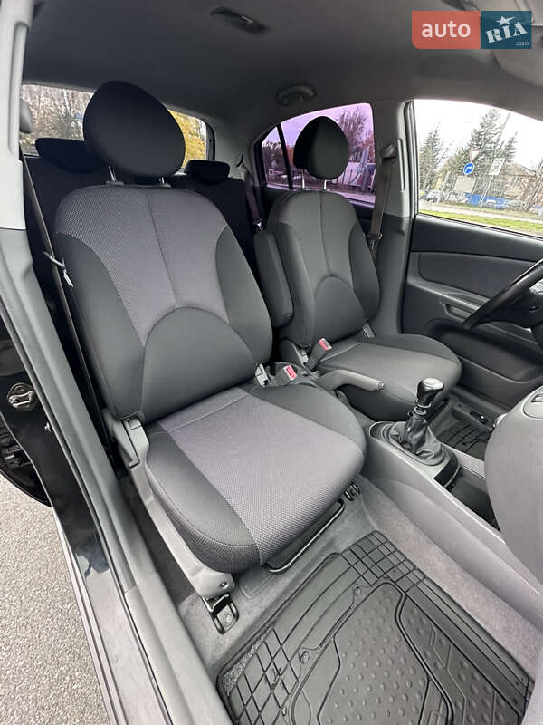 Хэтчбек Kia Rio 2007 в Киеве фото 34 Хэтчбек Kia Rio 2007 в Киеве