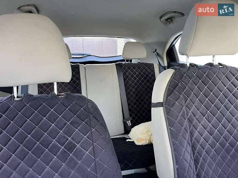 Хэтчбек Kia Rio 2013 в Днепре