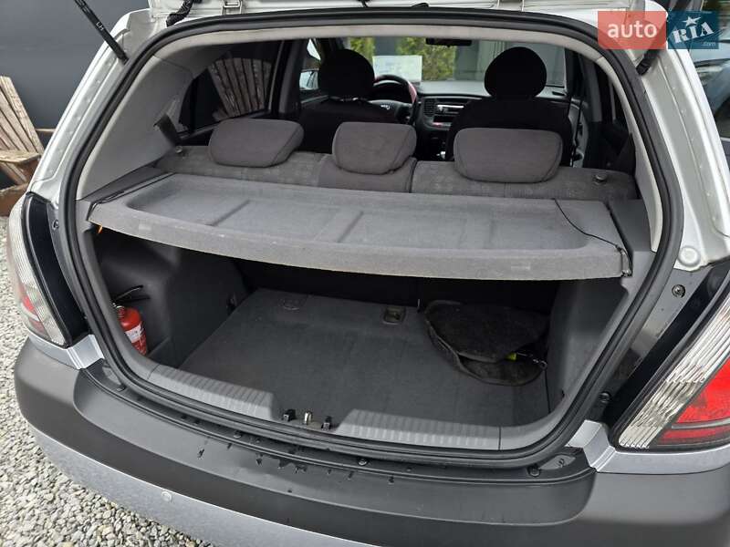 Хэтчбек Kia Rio 2007 в Тернополе фото 25 Хэтчбек Kia Rio 2007 в Тернополе