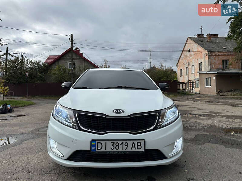 Kia Rio 2012 Kia Rio 2012