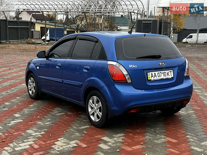 Хетчбек Kia Rio 2011 в Білій Церкві