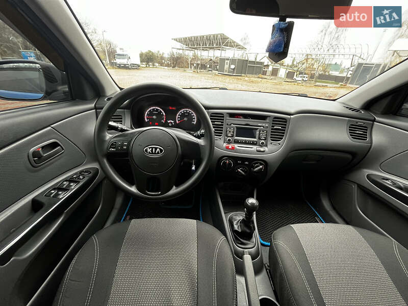 Хетчбек Kia Rio 2011 в Білій Церкві