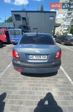 Хэтчбек Kia Rio 2008 в Днепре