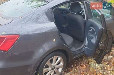Седан Kia Rio 2016 в Харкові