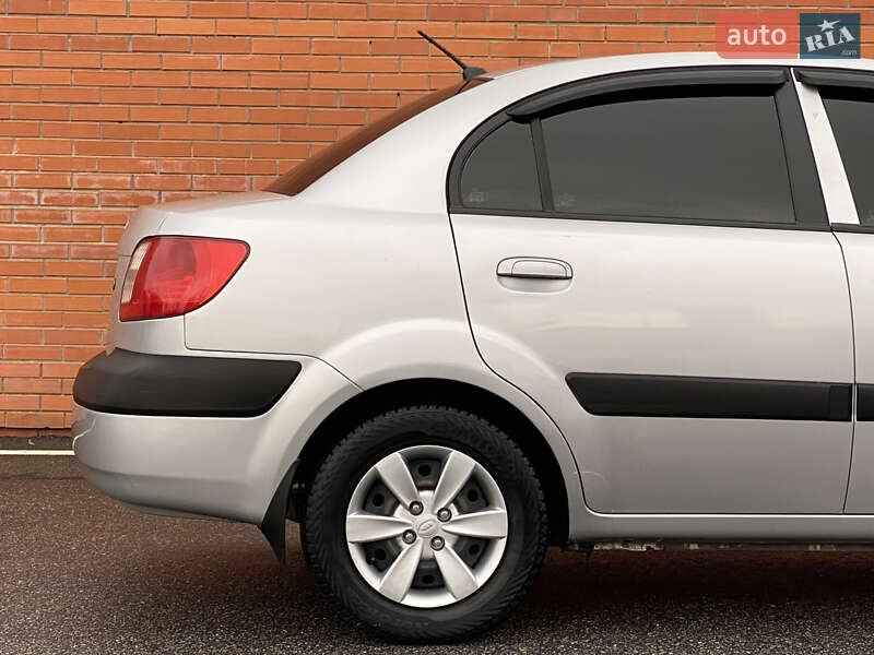 Седан Kia Rio 2008 в Киеве фото 16 Седан Kia Rio 2008 в Киеве