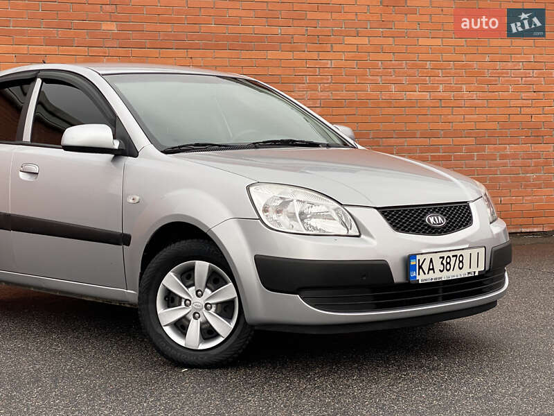Седан Kia Rio 2008 в Киеве фото 20 Седан Kia Rio 2008 в Киеве