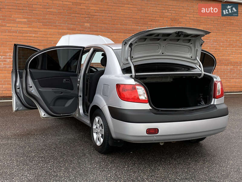Седан Kia Rio 2008 в Киеве фото 23 Седан Kia Rio 2008 в Киеве
