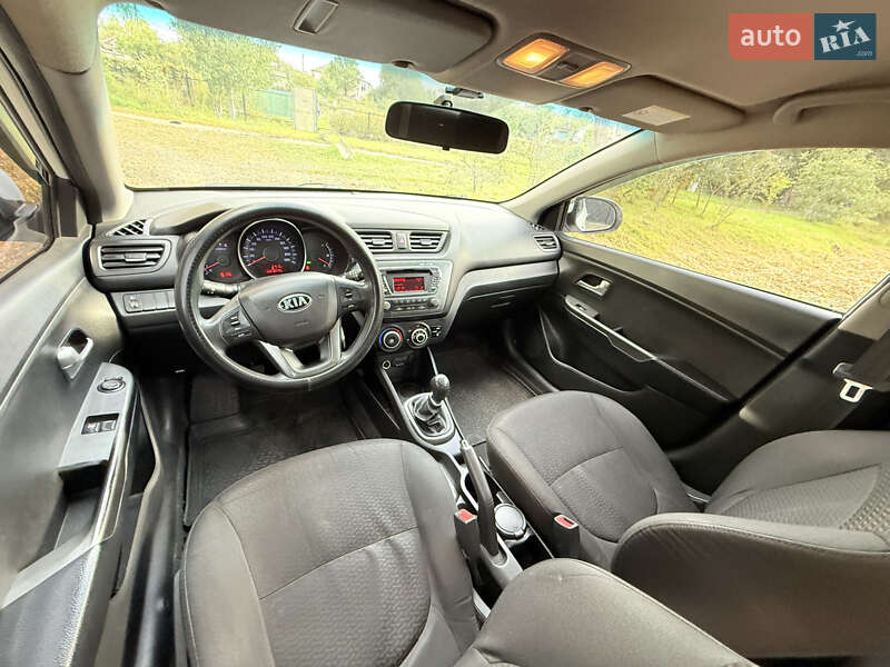 Седан Kia Rio 2013 в Харькове фото 14 Седан Kia Rio 2013 в Харькове