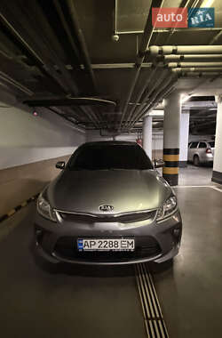 Седан Kia Rio 2018 в Києві