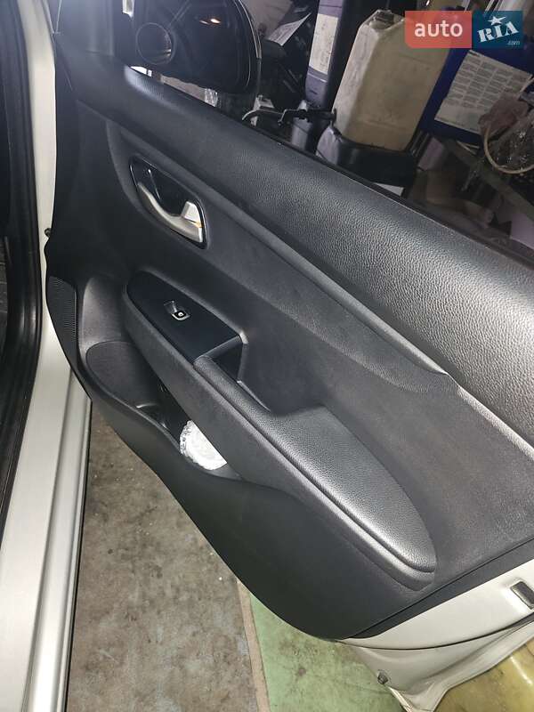 Седан Kia Rio 2018 в Киеве