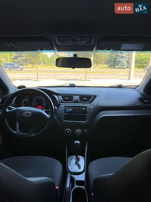 Седан Kia Rio 2012 в Полтаве