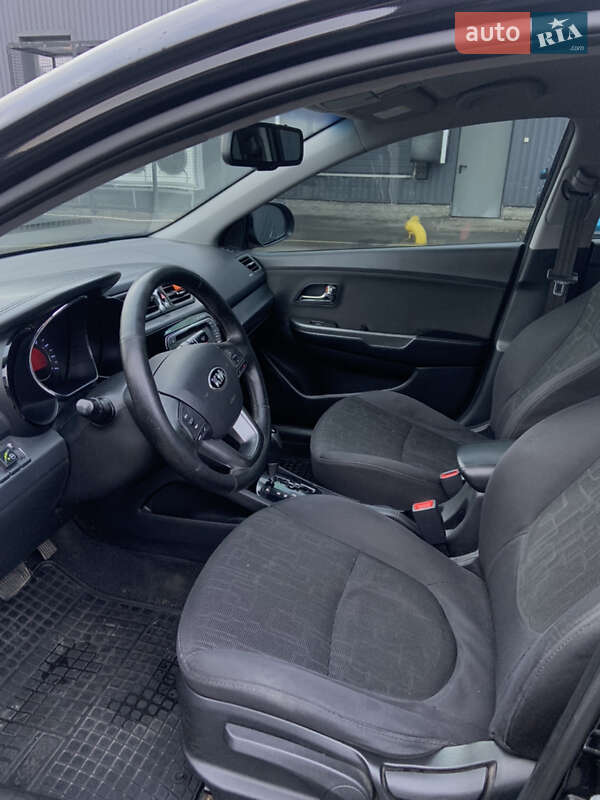 Седан Kia Rio 2013 в Киеве фото 8 Седан Kia Rio 2013 в Киеве
