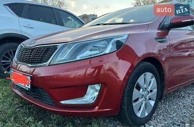 Хетчбек Kia Rio 2012 в Полтаві