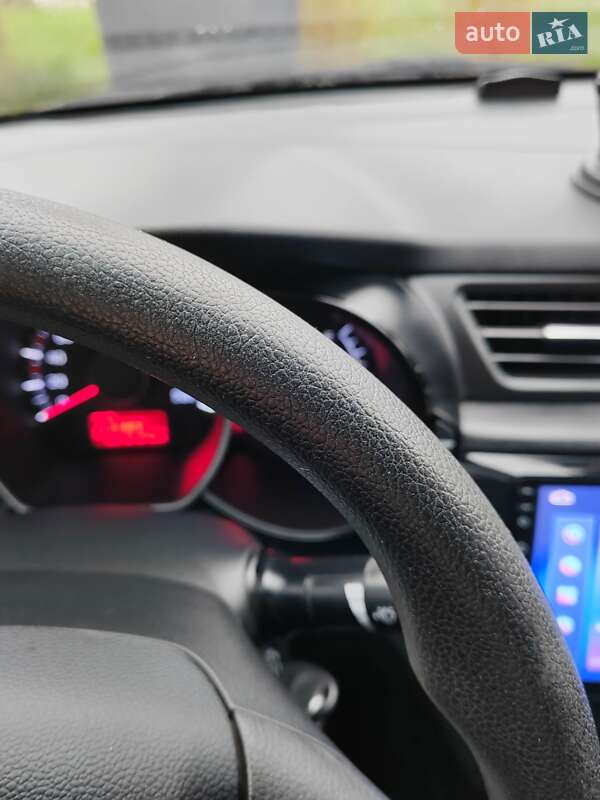 Седан Kia Rio 2013 в Ровно фото 22 Седан Kia Rio 2013 в Ровно