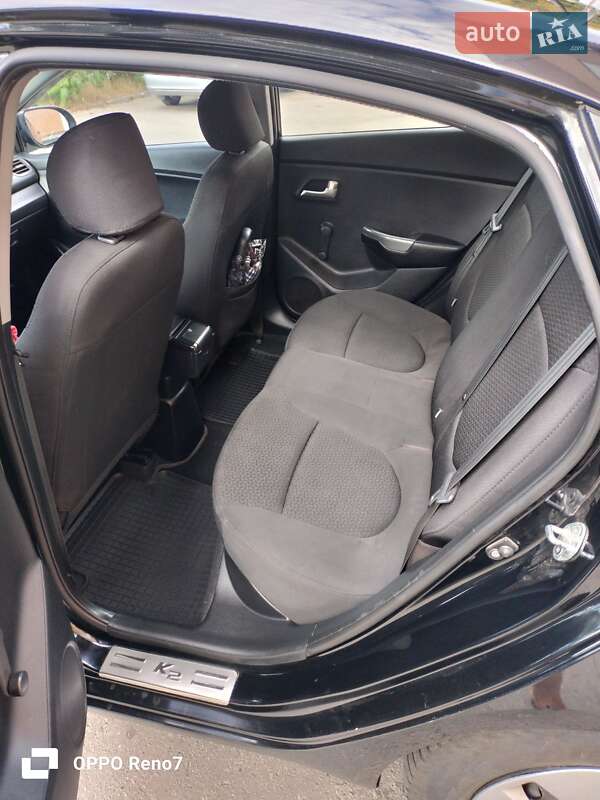 Седан Kia Rio 2012 в Полтаве