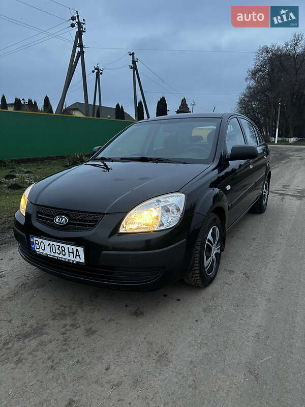 Хэтчбек Kia Rio 2009 в Тернополе фото 15 Хэтчбек Kia Rio 2009 в Тернополе