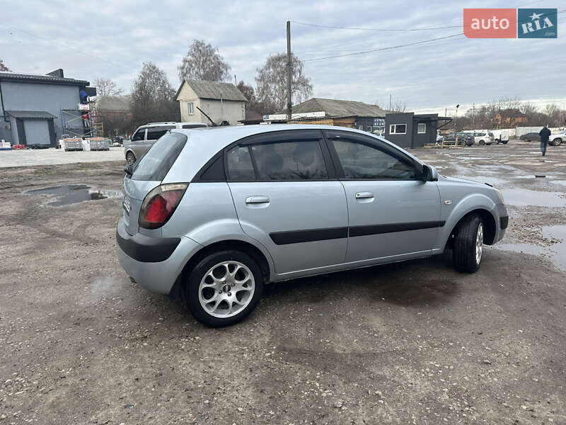 Хэтчбек Kia Rio 2008 в Нежине
