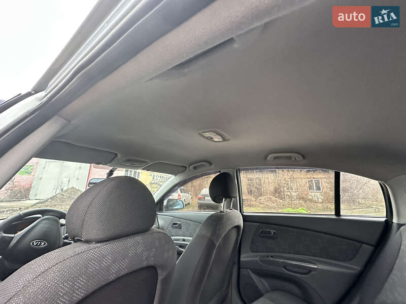 Хэтчбек Kia Rio 2008 в Нежине