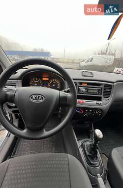 Седан Kia Rio 2007 в Харкові