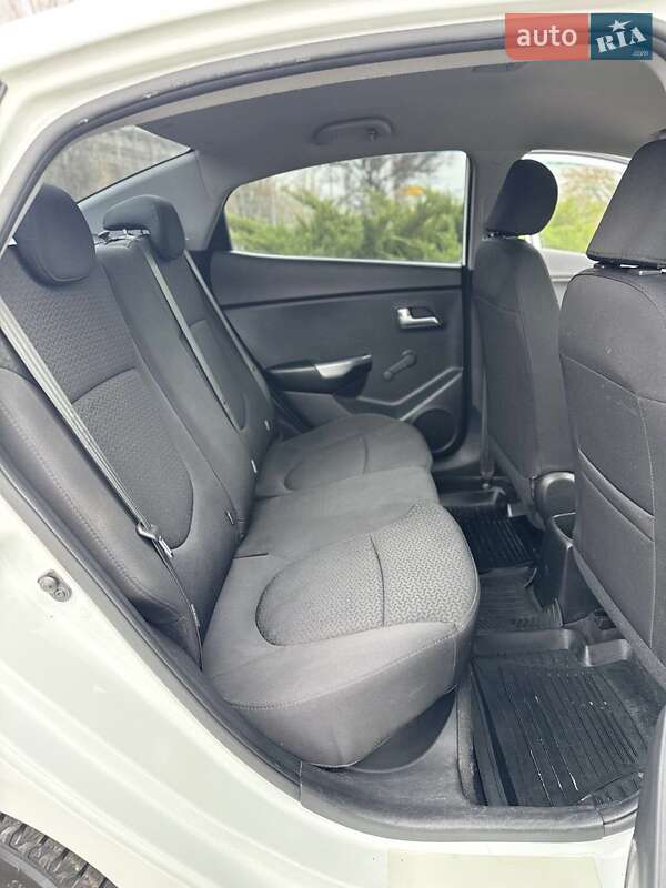 Седан Kia Rio 2013 в Николаеве фото 15 Седан Kia Rio 2013 в Николаеве