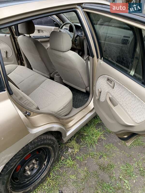 Универсал Kia Rio 2004 в Харькове фото 15 Универсал Kia Rio 2004 в Харькове