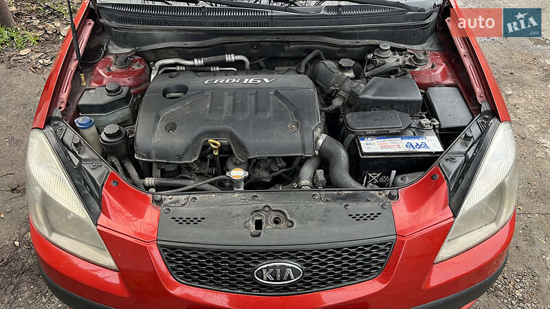 Седан Kia Rio 2008 в Одессе