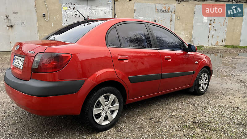 Седан Kia Rio 2008 в Одессе