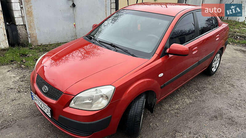 Седан Kia Rio 2008 в Одессе