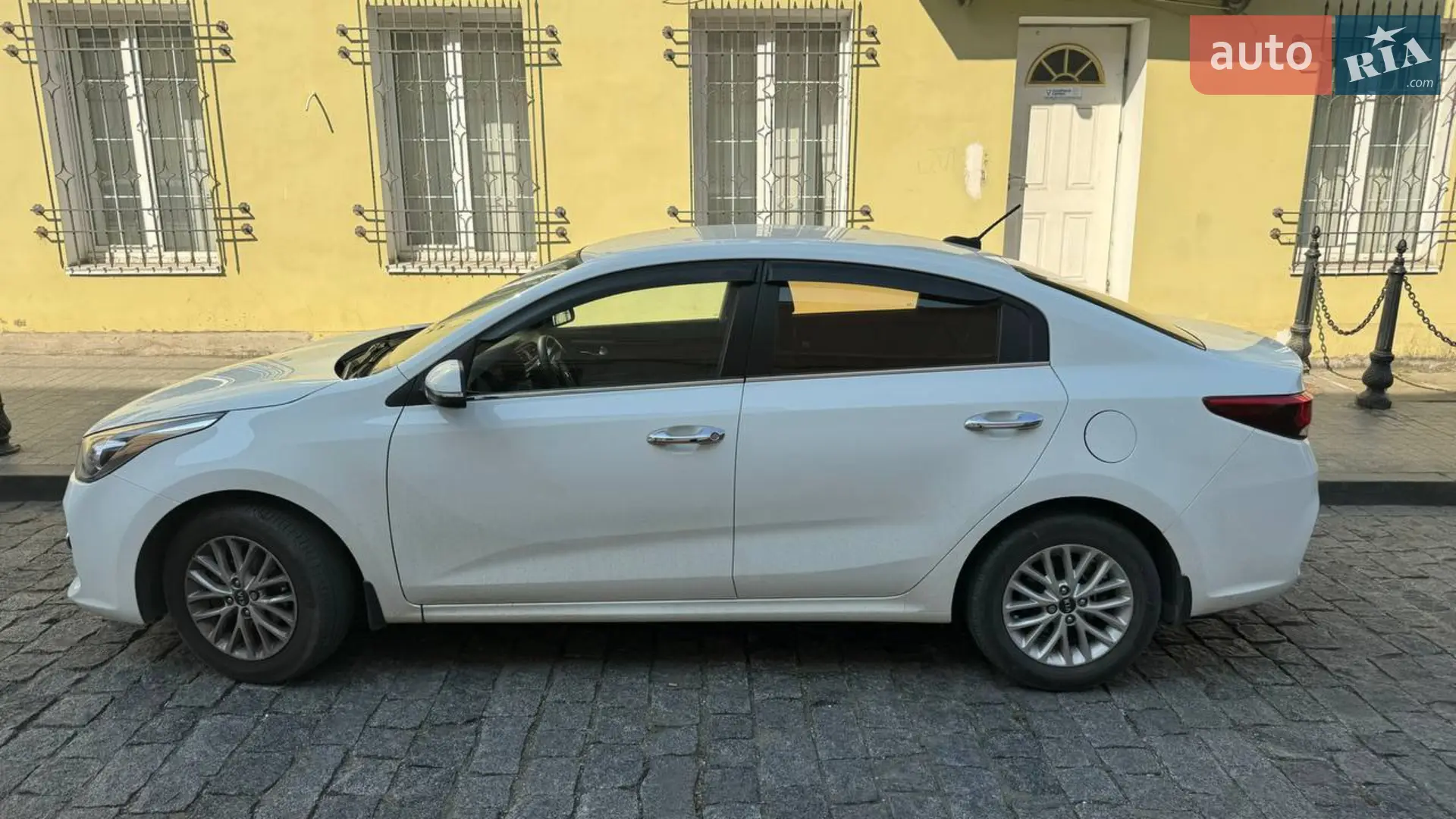 2018 Kia Rio - мініатюра 2